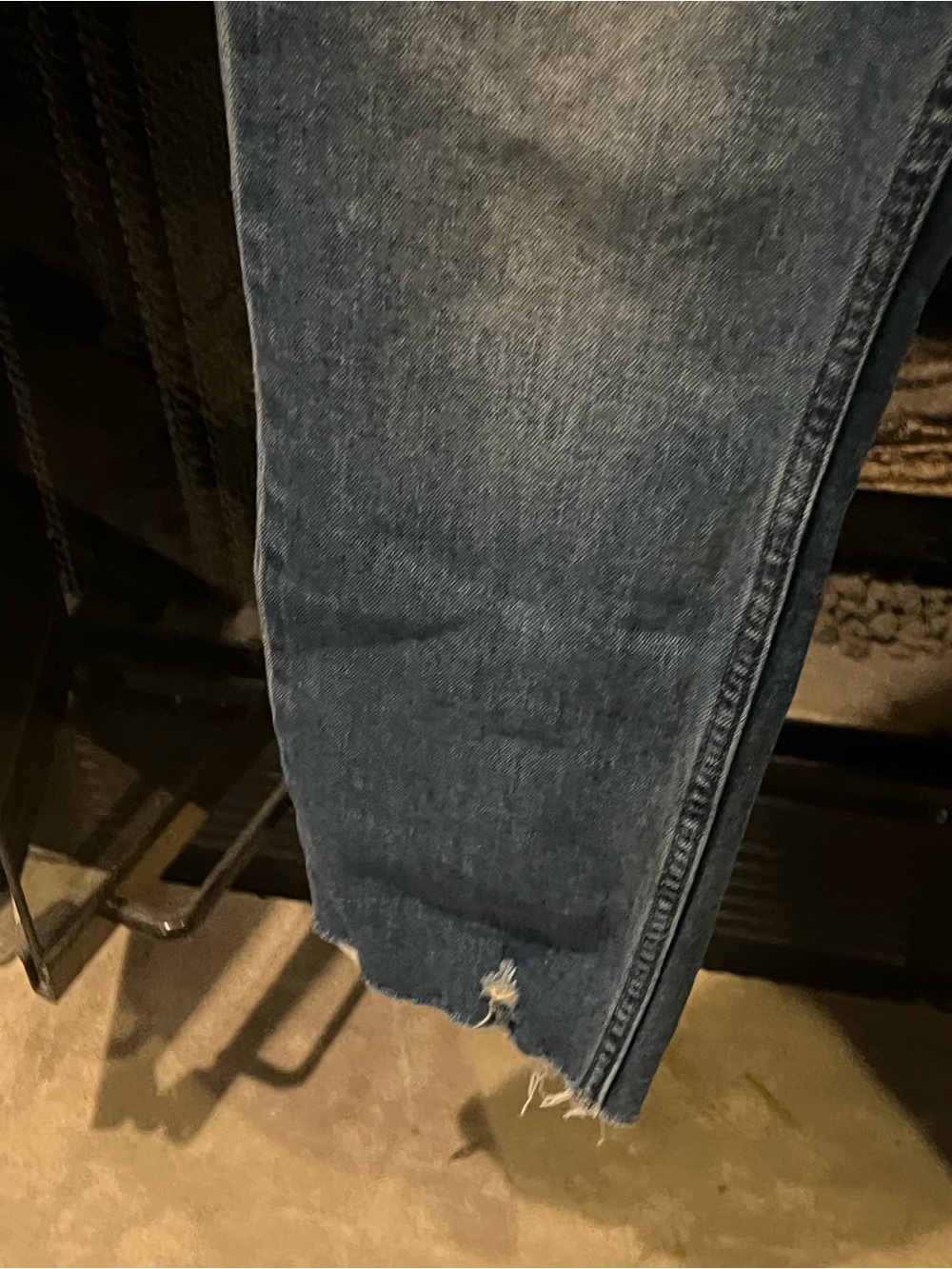 Gap Distressed Blue Denim Jeans size 30/10 - Picture 4 of 6